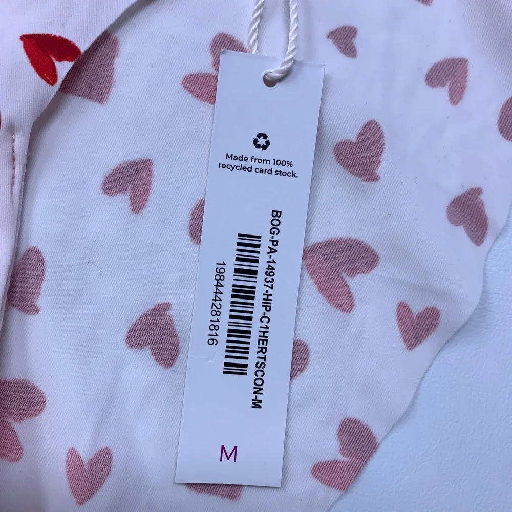 Adore Me Womens Medium Pink Red Heart Print Seamless Hipster Panty NWT